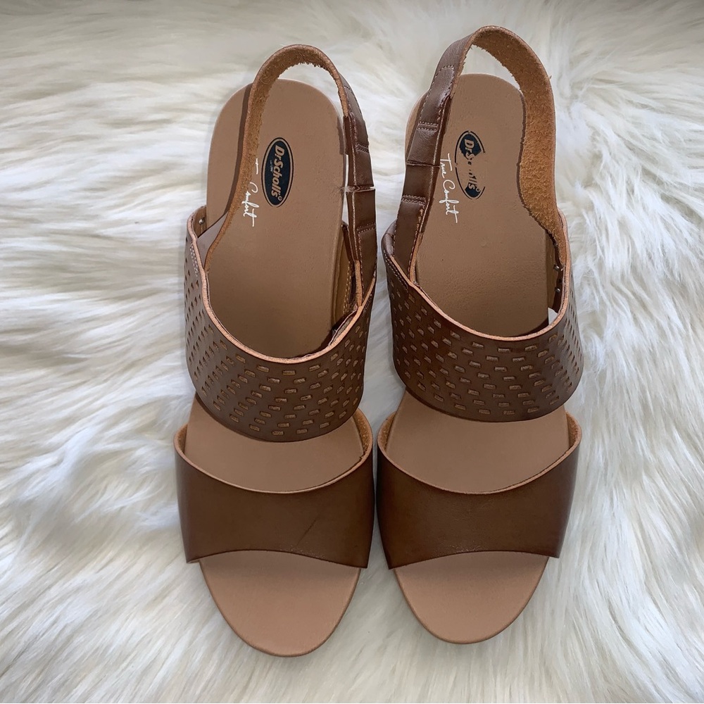 Dr Scholls   2 Strap Brown Open Toe Sandals With Back Strap Women’s Size 10M